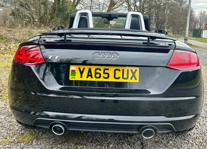 AUDI TT