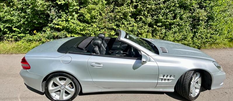 MERCEDES-BENZ SL CLASS