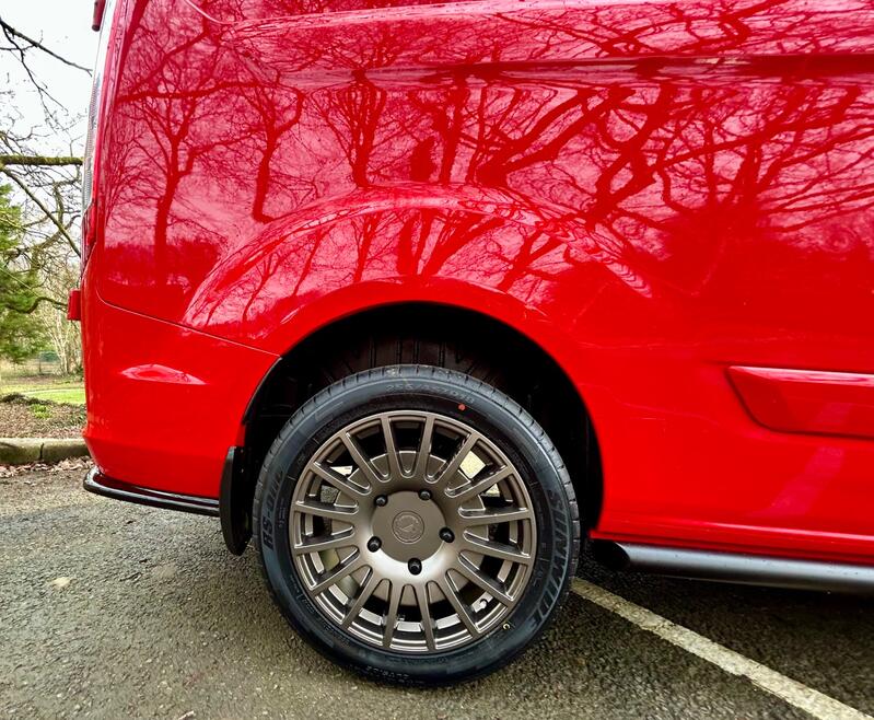 FORD TRANSIT CUSTOM