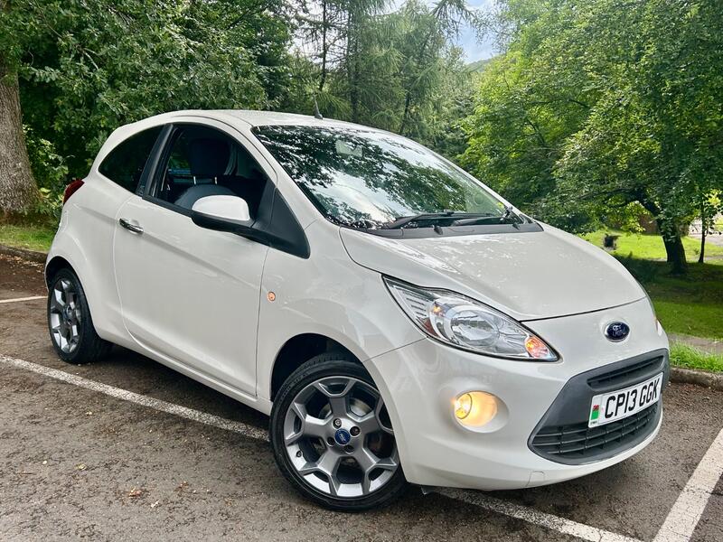 FORD KA