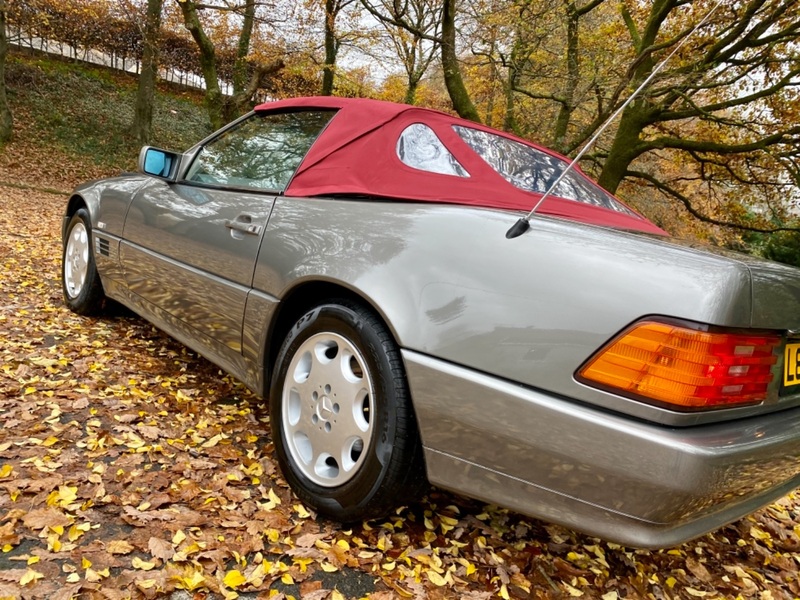 MERCEDES-BENZ SL